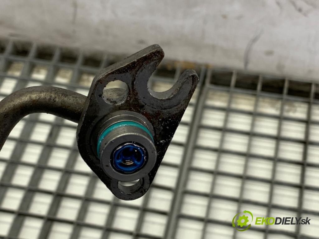 AUDI A4 B8 Kombi 2008 118 kW 1.8 TFSI 1798 hadica servočerpadlo 8K1422893CA (Rúrka servočerpadla)