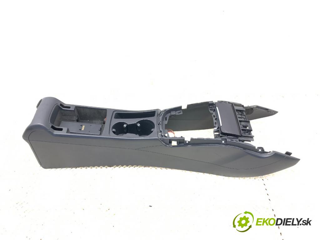 AUDI A4 B8 Kombi 2008 118 kW 1.8 TFSI 1798 Tunel stredový 8K0864981F (Stredový tunel)