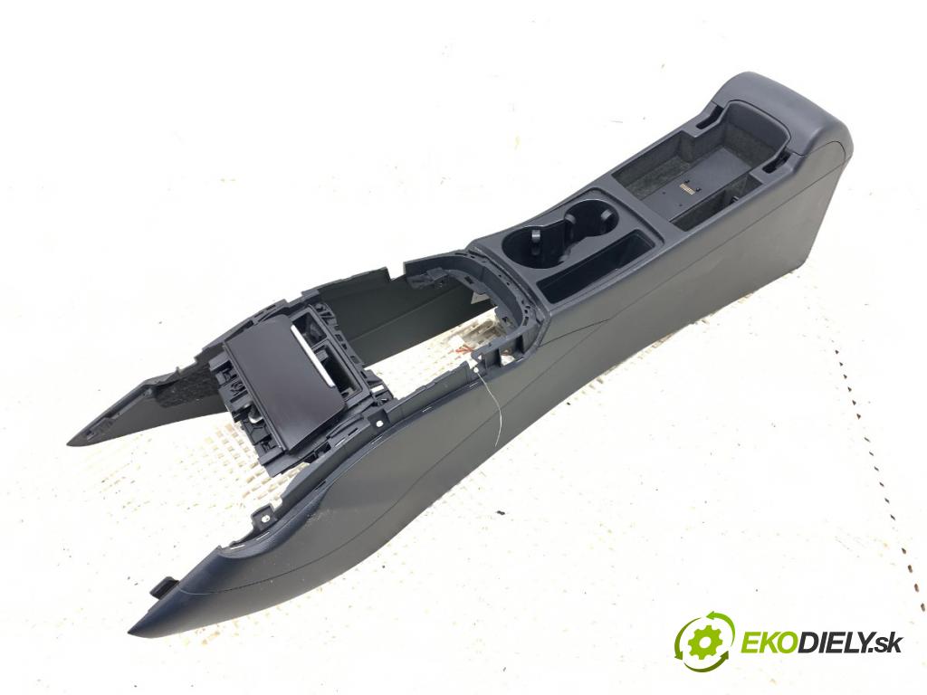 AUDI A4 B8 Kombi 2008 118 kW 1.8 TFSI 1798 Tunel stredový 8K0864981F (Stredový tunel)