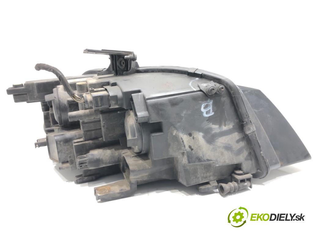 AUDI A4 B8 Kombi 2008 118 kW 1.8 TFSI 1798 Svetlomet ľavy predný 8K0941003