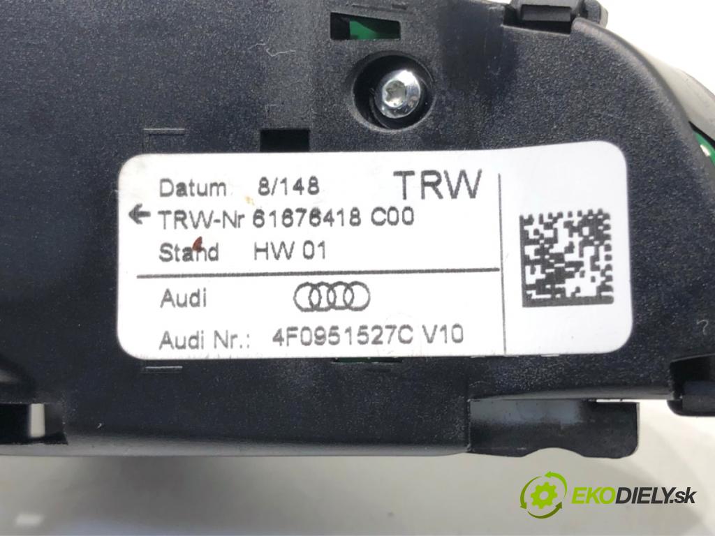 AUDI A4 B8 Kombi 2008 118 kW 1.8 TFSI 1798 SPÍNAČE: volantu 4F0951527D 4F0951527C