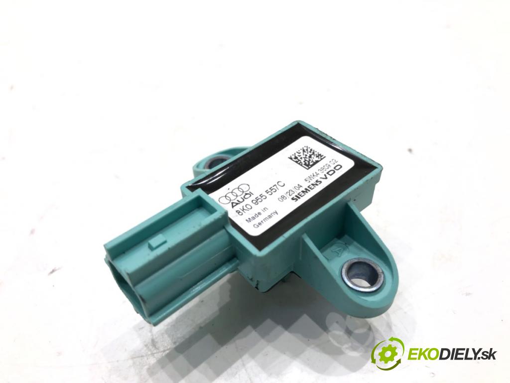 AUDI A4 B8 Kombi 2008 118 kW 1.8 TFSI 1798 Snímač nárazu 8K0955557C (Snímač nárazu)