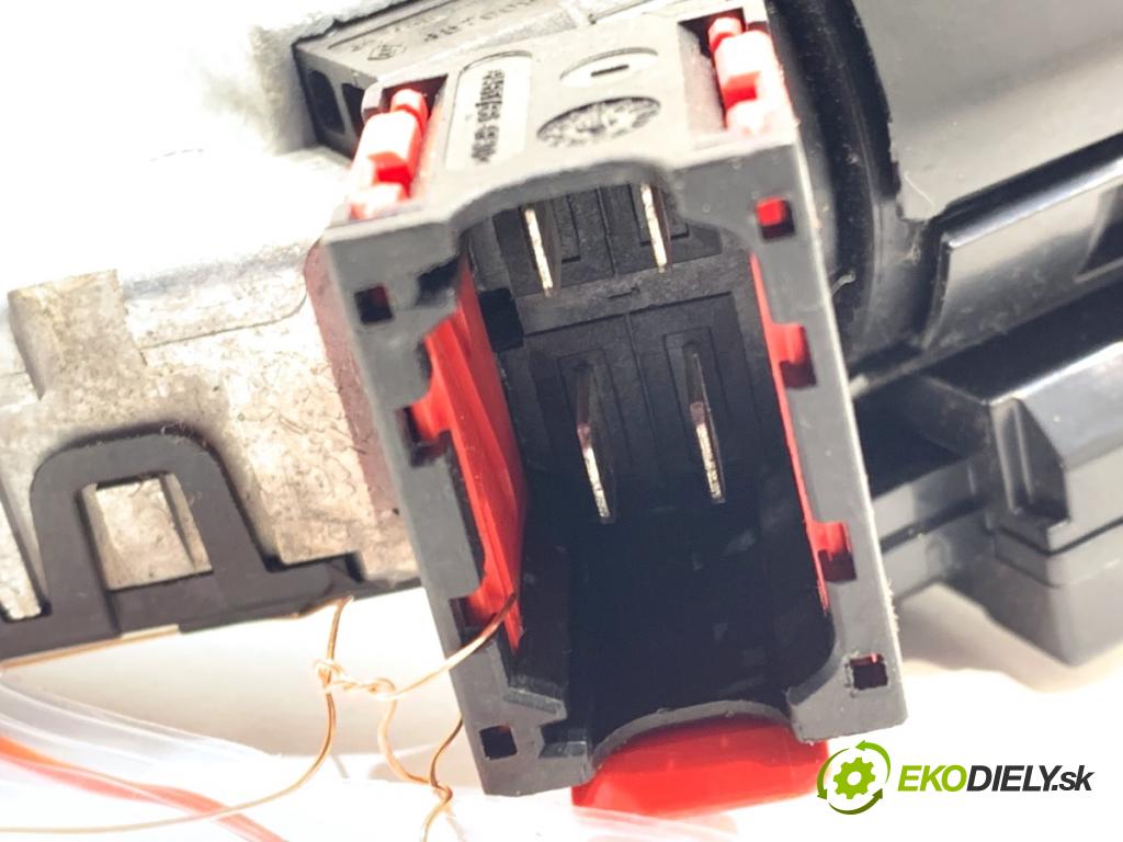 DACIA DOKKER Nadwozie pełne/minivan 2014 61 kW 1.6 1598 spinačka 487009602R (Spínacia skrinka)