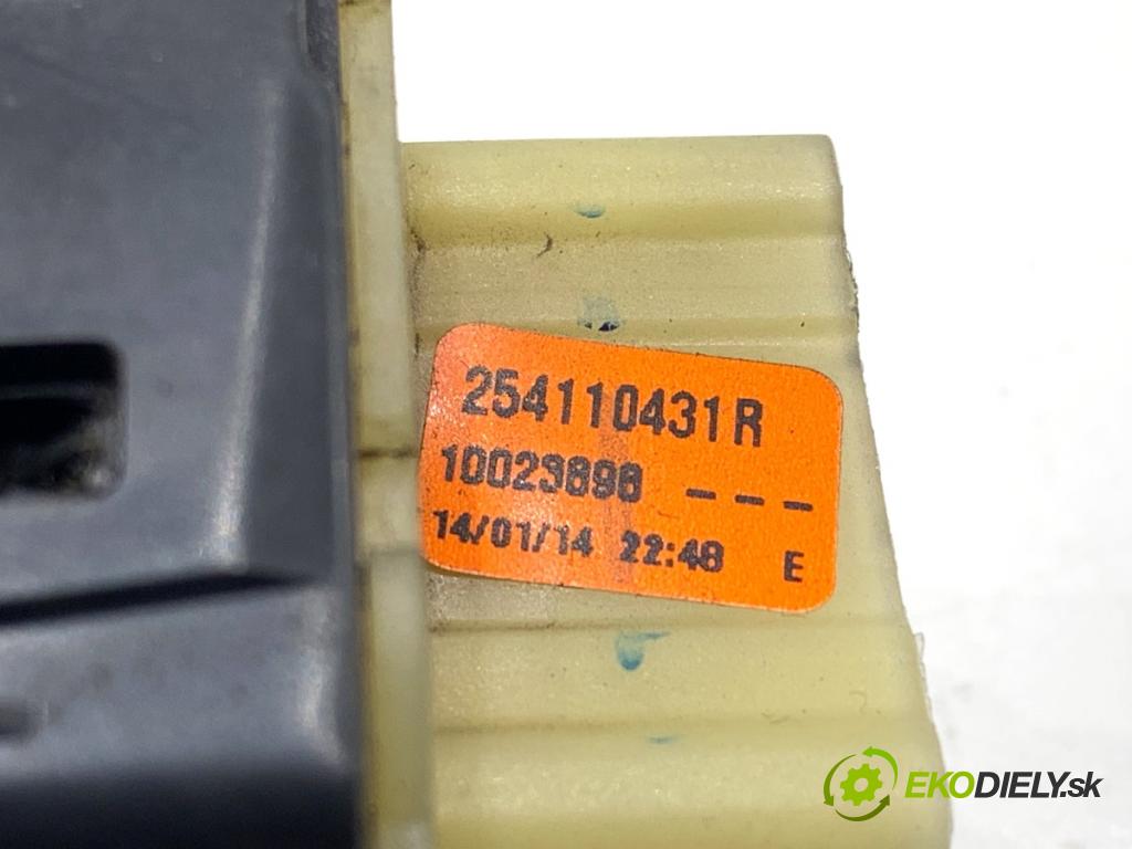 DACIA DOKKER Nadwozie pełne/minivan 2014 61 kW 1.6 1598 přepínač oken 254110431R (Páčky pod volantem)