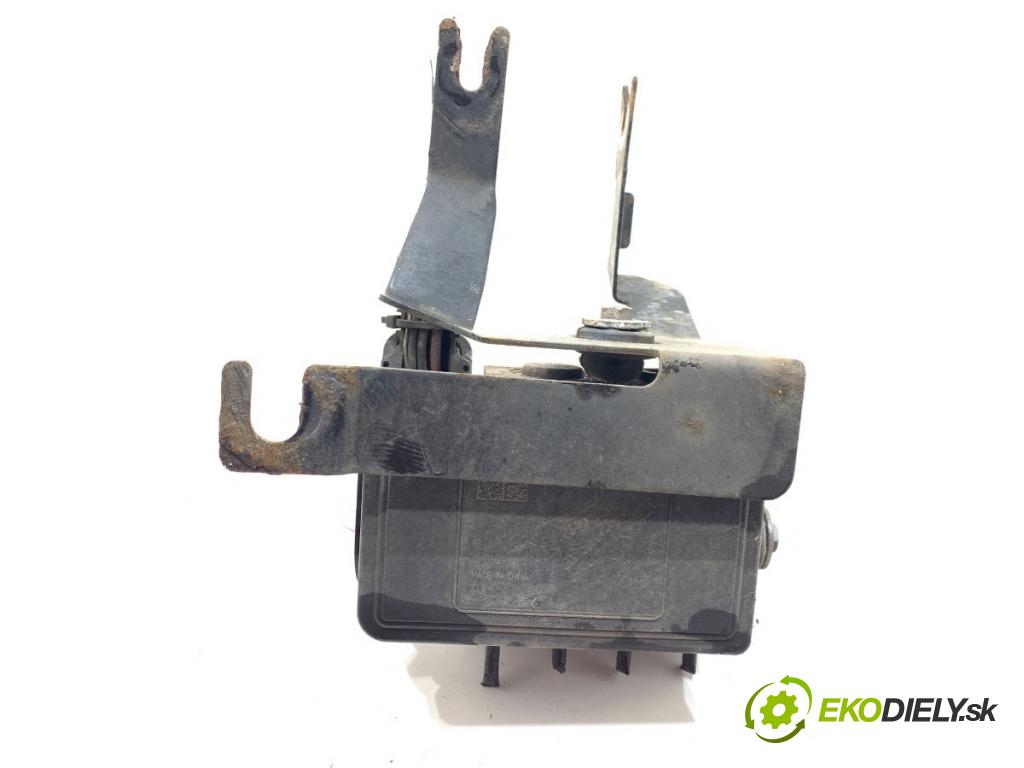 DACIA DOKKER Nadwozie pełne/minivan 2014 61 kW 1.6 1598 Pumpa ABS 476608587R (Pumpa ABS)