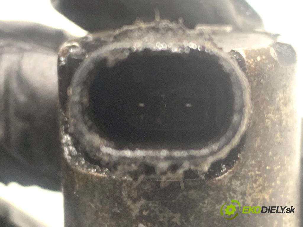 AUDI A4 B8 Kombi 2008 118 kW 1.8 TFSI 1798 Regulátor tlaku oleja 06H115243F