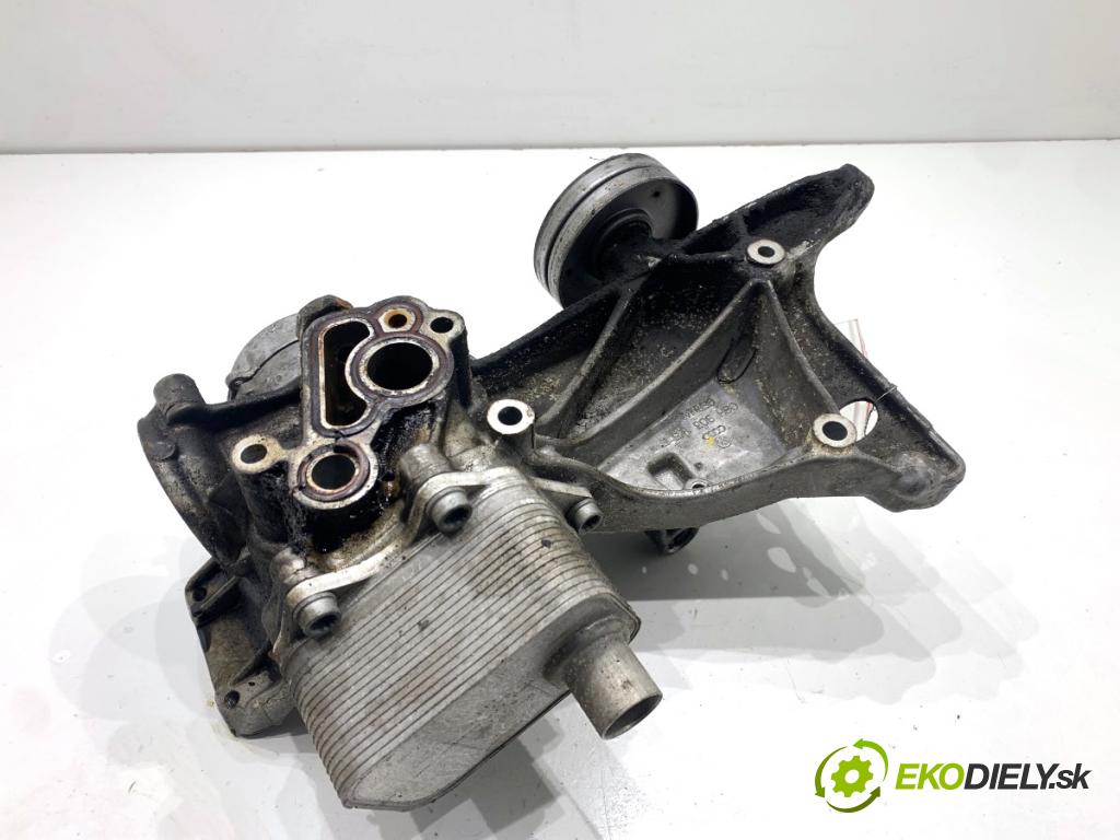 AUDI A4 B8 Kombi 2008 118 kW 1.8 TFSI 1798 Obal filtra oleja 06H903143E (Obal olejového filtra)