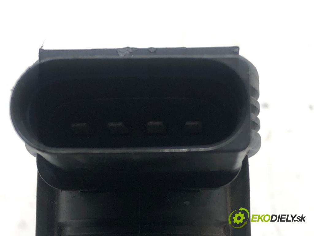 AUDI A4 B8 Kombi 2008 118 kW 1.8 TFSI 1798 Cievka zapaľovacia 07K905715D (Zapaľovacia cievka)
