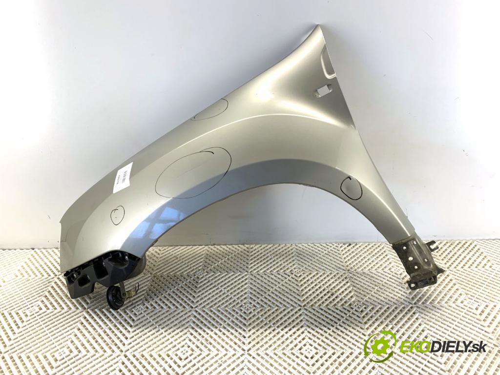 DACIA DUSTER SUV 2011 77 kW 1.6 16V 1598 blatník levý přední část 