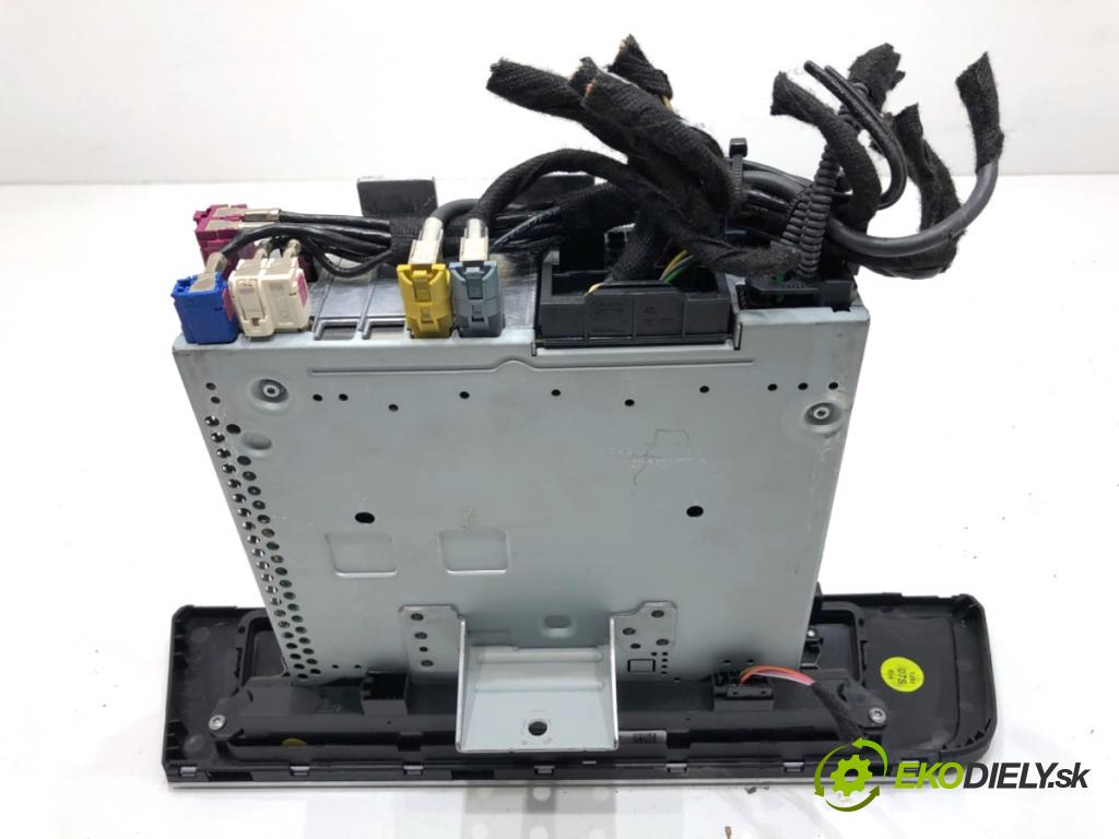 AUDI A6 C7 Kombi 2017 445 kW RS6 performance quattro 3993 RADIO 4G1035021G (Audio zariadenie)