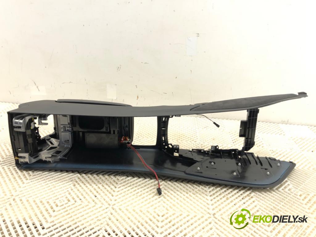 AUDI A6 C7 Kombi 2017 445 kW RS6 performance quattro 3993 Tunel stredový  (Stredový tunel)