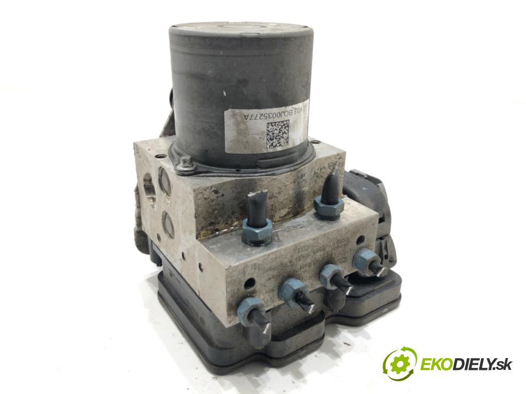 AUDI A6 C7 Kombi 2017 445 kW RS6 performance quattro 3993 Pumpa ABS 4G0614517AM (Pumpa ABS)