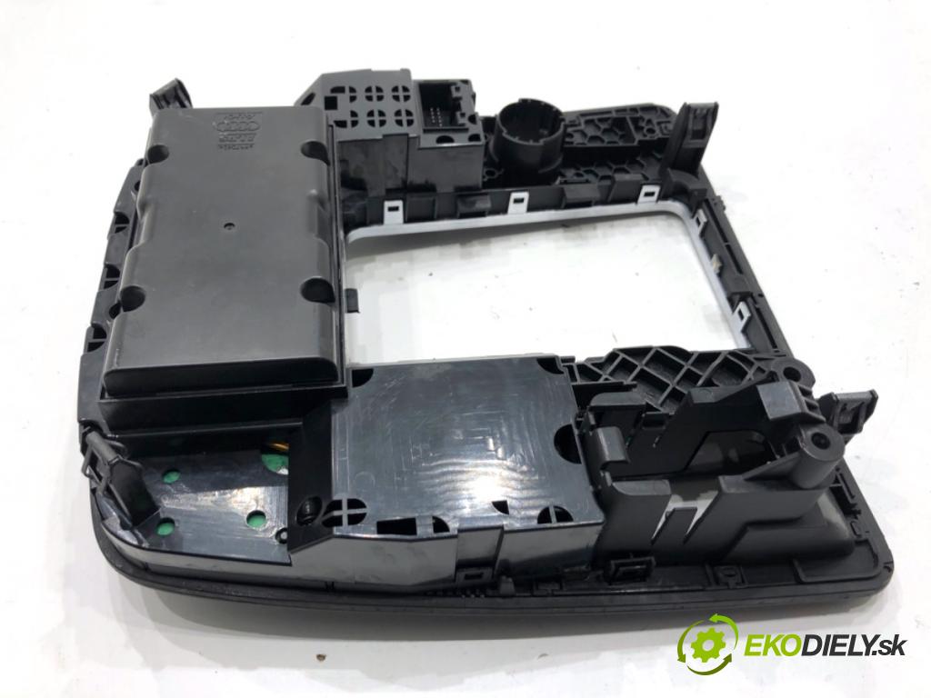 AUDI A6 C7 Kombi 2017 445 kW RS6 performance quattro 3993 Panel ovládania radia 4G1919610F (Prepínacie páčky pod volantom)