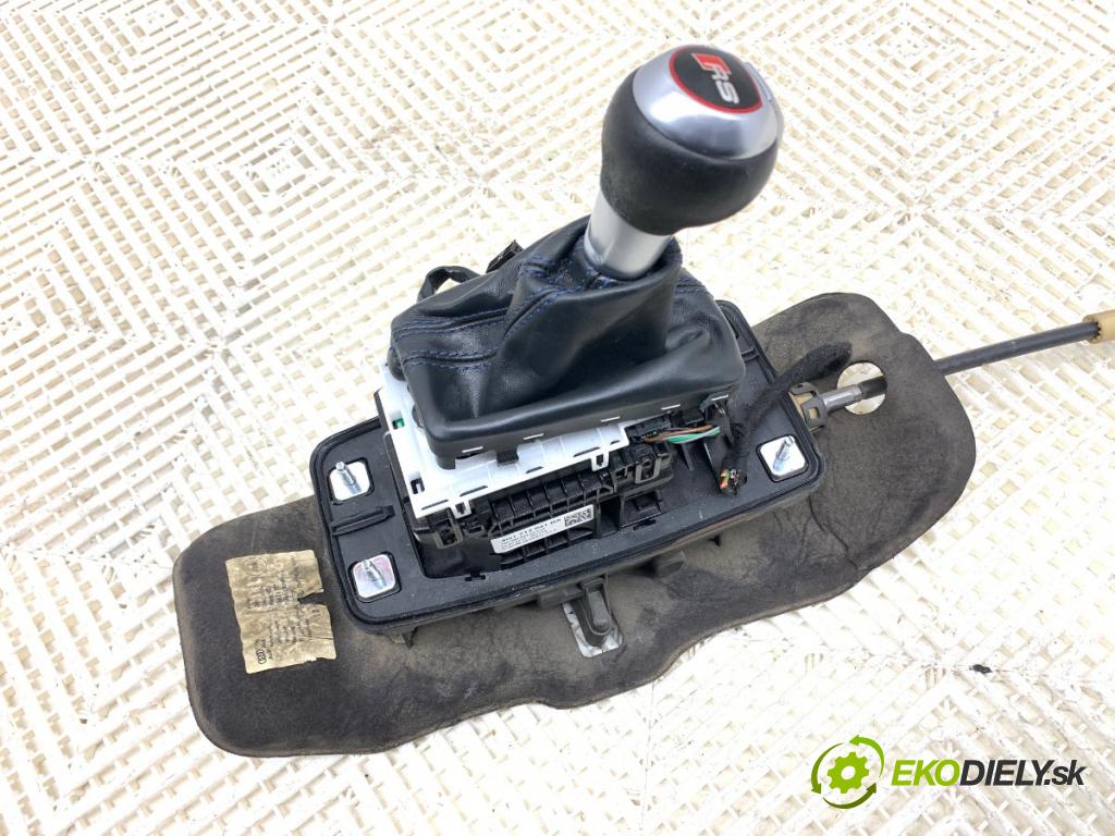 AUDI A6 C7 Kombi 2017 445 kW RS6 performance quattro 3993 Kulisa 4G1713041BA (Rýchlostná páka (kulisa))