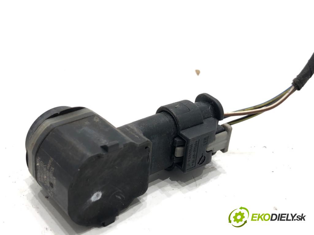 AUDI A6 C7 Kombi 2017 445 kW RS6 performance quattro 3993 snímač PDC 1S0919275C