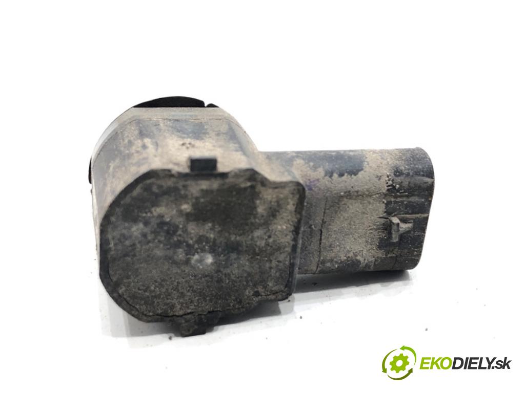 AUDI A6 C7 Kombi 2017 445 kW RS6 performance quattro 3993 snímač PDC 1S0919275C