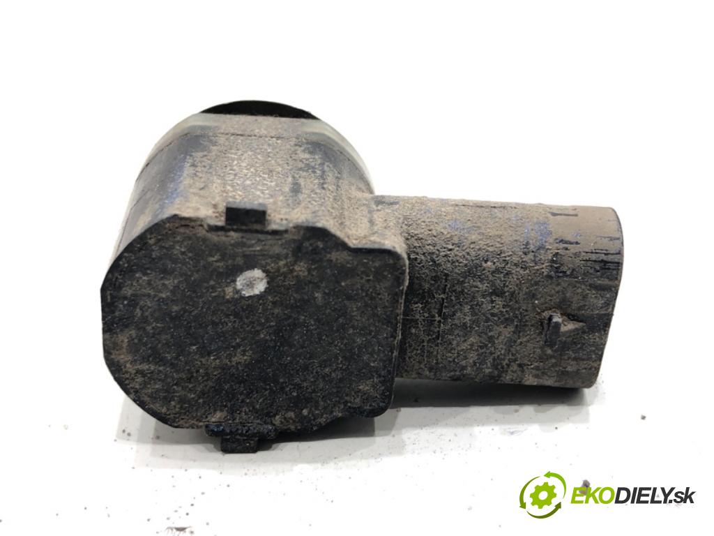 AUDI A6 C7 Kombi 2017 445 kW RS6 performance quattro 3993 snímač PDC 1S0919275C