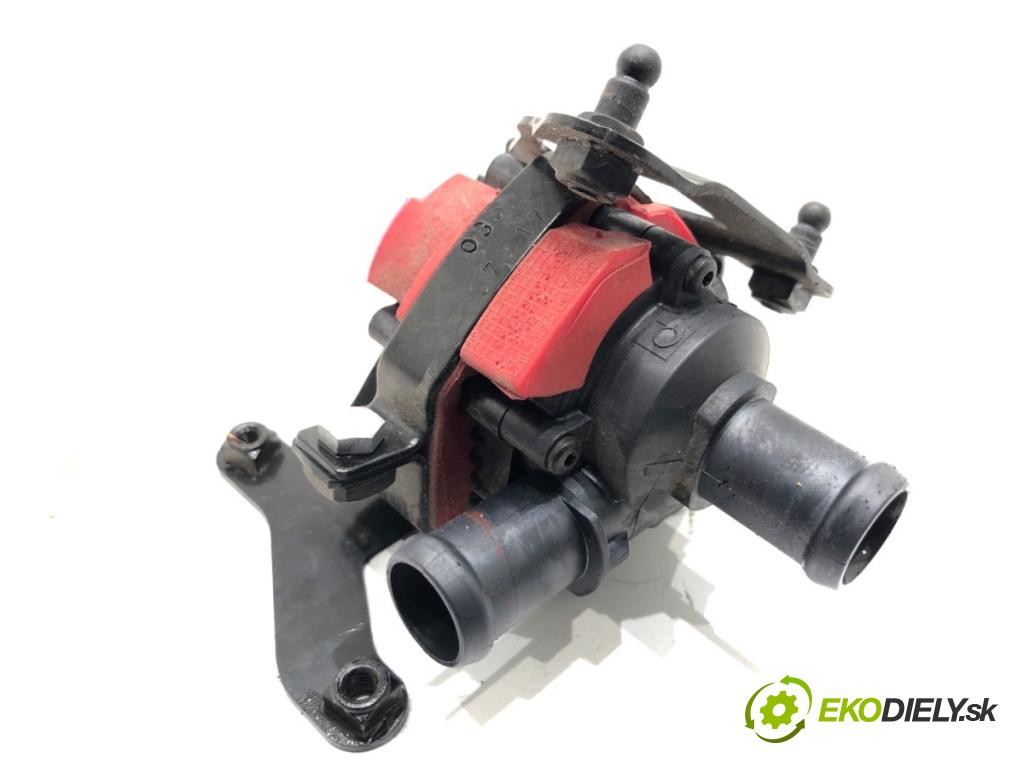 AUDI A6 C7 Kombi 2017 445 kW RS6 performance quattro 3993 DALŠÍ: pumpa vody 4G0820195E (Vodní pumpa)