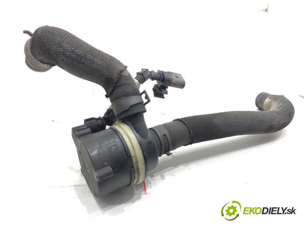 AUDI A6 C7 Kombi 2017 445 kW RS6 performance quattro 3993 DALŠÍ: pumpa vody 6R0965561A (Vodní pumpa)