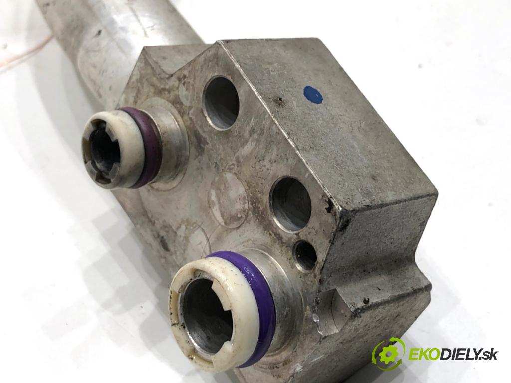 AUDI A6 C7 Kombi 2017 445 kW RS6 performance quattro 3993 rúrka klimatizace 4G1260712G (Trubka klimatizace)