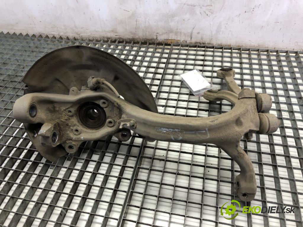 AUDI A6 C6 sedan 2004 188 kW 3.2 FSI 3123 náboj pravy predný