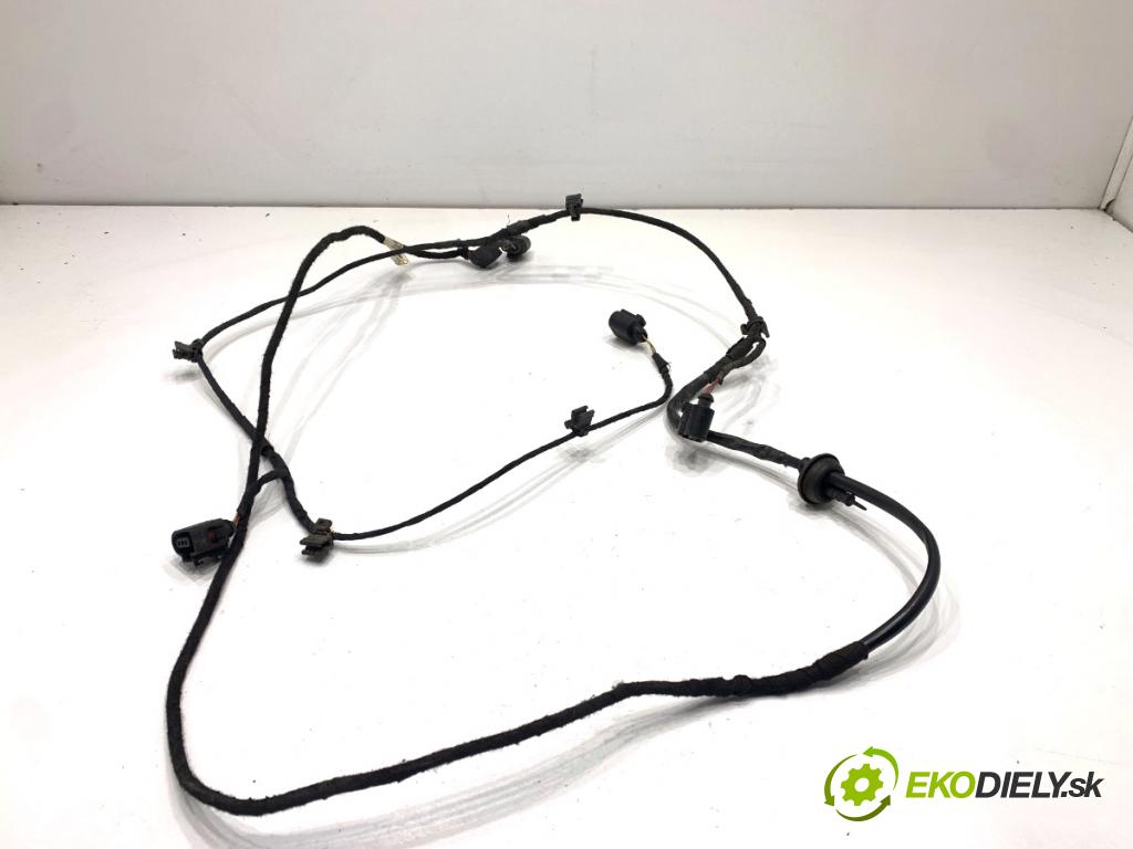 AUDI A6 C6 sedan 2004 188 kW 3.2 FSI 3123 Káblovačka PDC zad 4F0971085