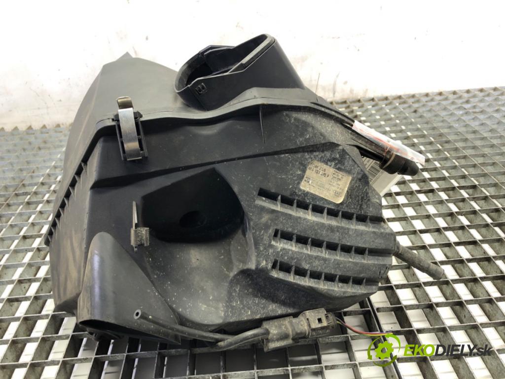 AUDI A6 C6 sedan 2004 188 kW 3.2 FSI 3123 Obal filtra vzduchu 4F0133835F (Obal vzduchového filtra)