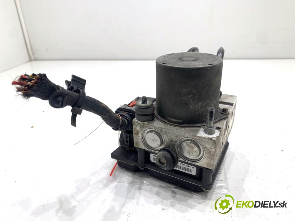 AUDI A6 C6 sedan 2004 188 kW 3.2 FSI 3123 Pumpa ABS 4F0910517D (Pumpa ABS)