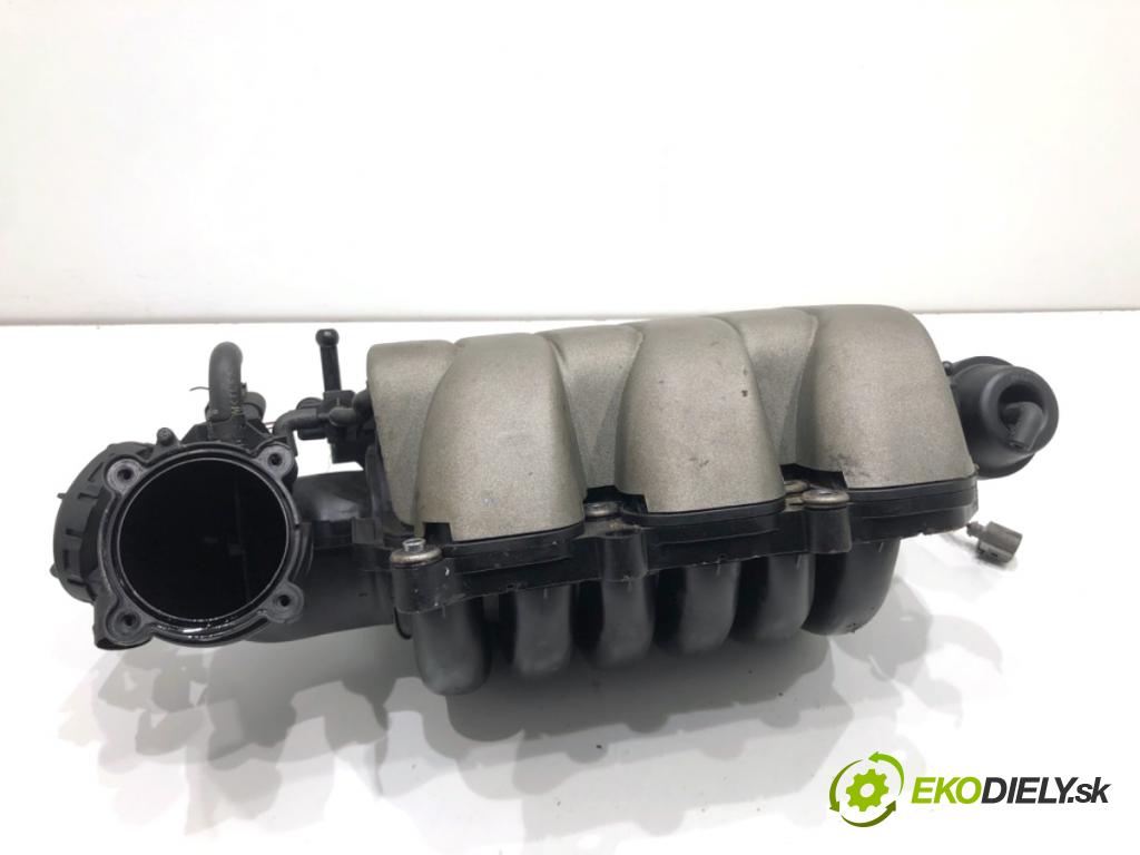 AUDI A6 C6 sedan 2004 188 kW 3.2 FSI 3123 Potrubie sacie, sanie 8599193 (Sacie potrubie)