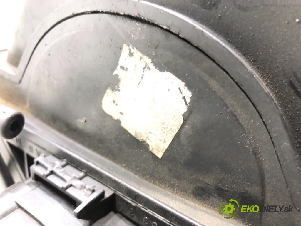 AUDI A6 C6 sedan 2004 188 kW 3.2 FSI 3123 Potrubie sacie, sanie 8599193 (Sacie potrubie)