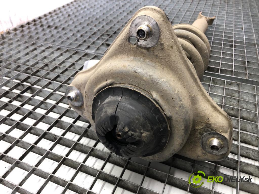 AUDI A6 C6 sedan 2004 188 kW 3.2 FSI 3123 Tlmič pravy predný