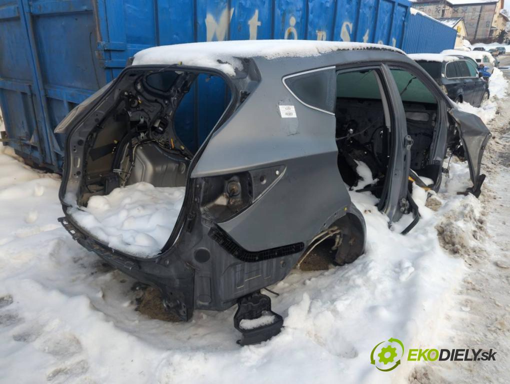 HYUNDAI SANTA FE III SUV 2014 145 kW 2.2 CRDi 4WD 2199 karoséria ČTVRŤÁK: Blatník prah strecha PODŁUŻNICA