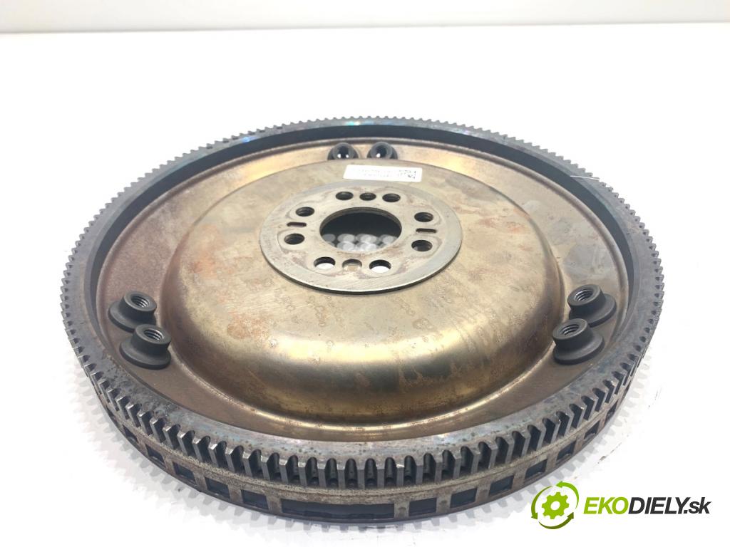 MERCEDES-BENZ X204 SUV 2010 125 kW 220 CDI (204.902) 2143 koleso zotrvačníkové 16510300612 (Zotrvačník)