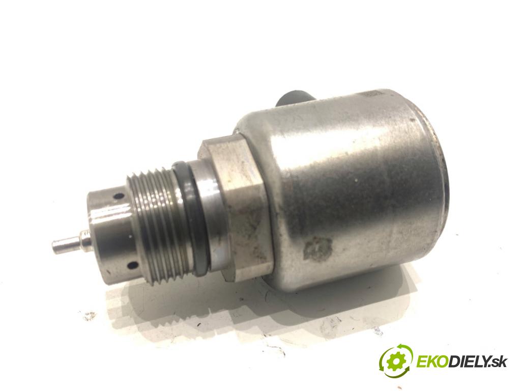 MERCEDES-BENZ X204 SUV 2010 125 kW 220 CDI (204.902) 2143 Regulátor tlaku paliva 9307Z522A00 (Palivový systém ostatné)