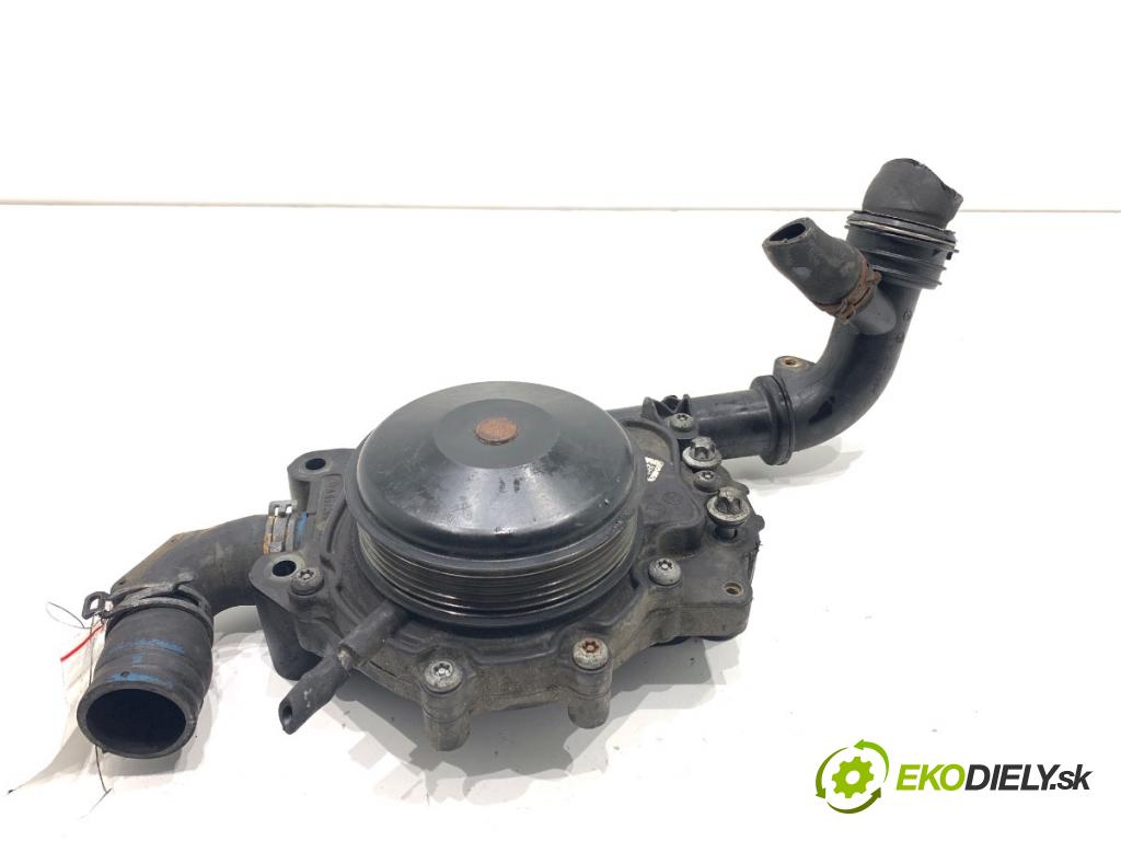 MERCEDES-BENZ X204 SUV 2010 125 kW 220 CDI (204.902) 2143 pumpa vody A6512002100 A65120001 (Vodní pumpa)