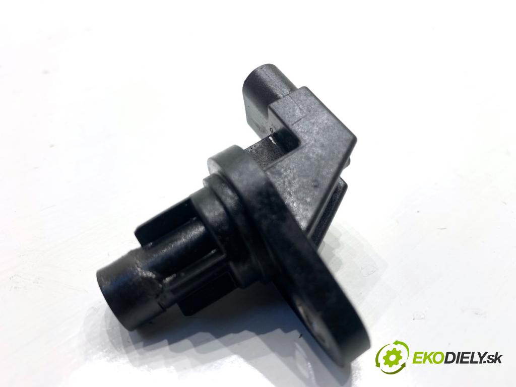 MERCEDES-BENZ X204 SUV 2010 125 kW 220 CDI (204.902) 2143 Snímač pozície vačkového hriadeľa 0232103107 (Snímač polohy kľukového hriadeľa)