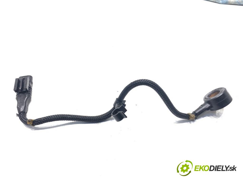 MERCEDES-BENZ X204 SUV 2010 125 kW 220 CDI (204.902) 2143 Snímač klepania 805-646 (Snímač)