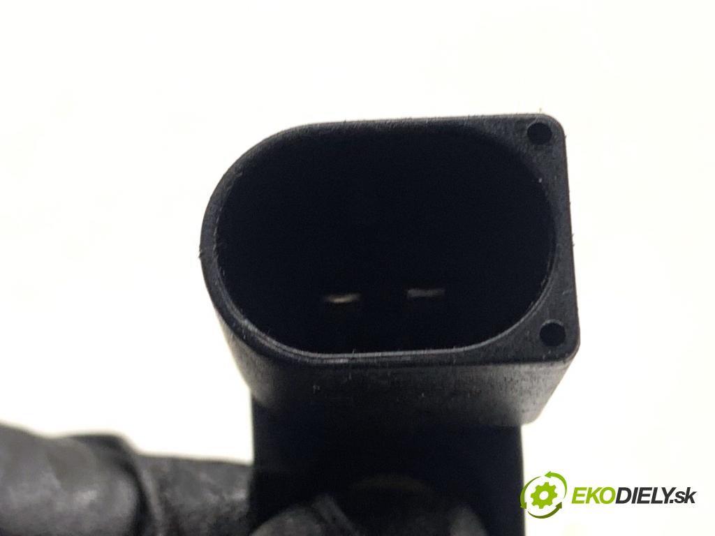 MERCEDES-BENZ X204 SUV 2010 125 kW 220 CDI (204.902) 2143 Snímač pozície hriadeľa kľukového A0031532828 (Snímač polohy kľukového hriadeľa)