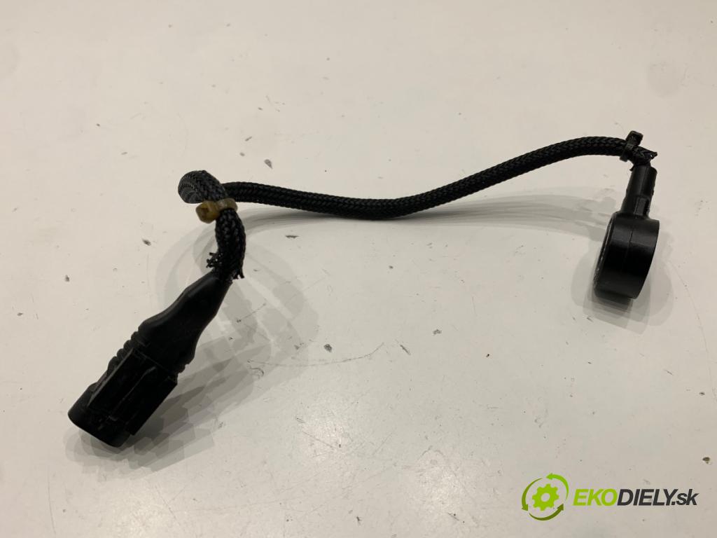 MERCEDES-BENZ X204 SUV 2010 125 kW 220 CDI (204.902) 2143 Snímač klepania 805646 (Snímač)