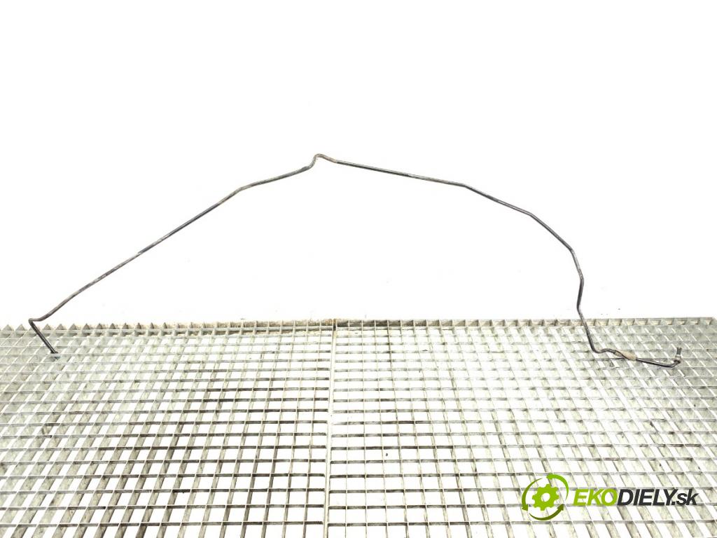 AUDI A6 C7 Kombi 2017 445 kW RS6 performance quattro 3993 Rúrka hydraulický nápravy 4G0616861A