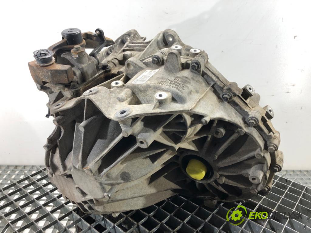 VOLVO V60 I Kombi 2018 110 kW 2.0 D3 1969 Prevodovka EU1R7002HEG (Prevodovka)