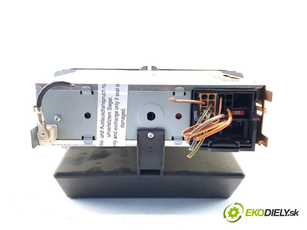 VW TIGUAN SUV 2008 103 kW 2.0 TDI 4motion 1968 RADIO 5M0035156A (Audio zariadenie)