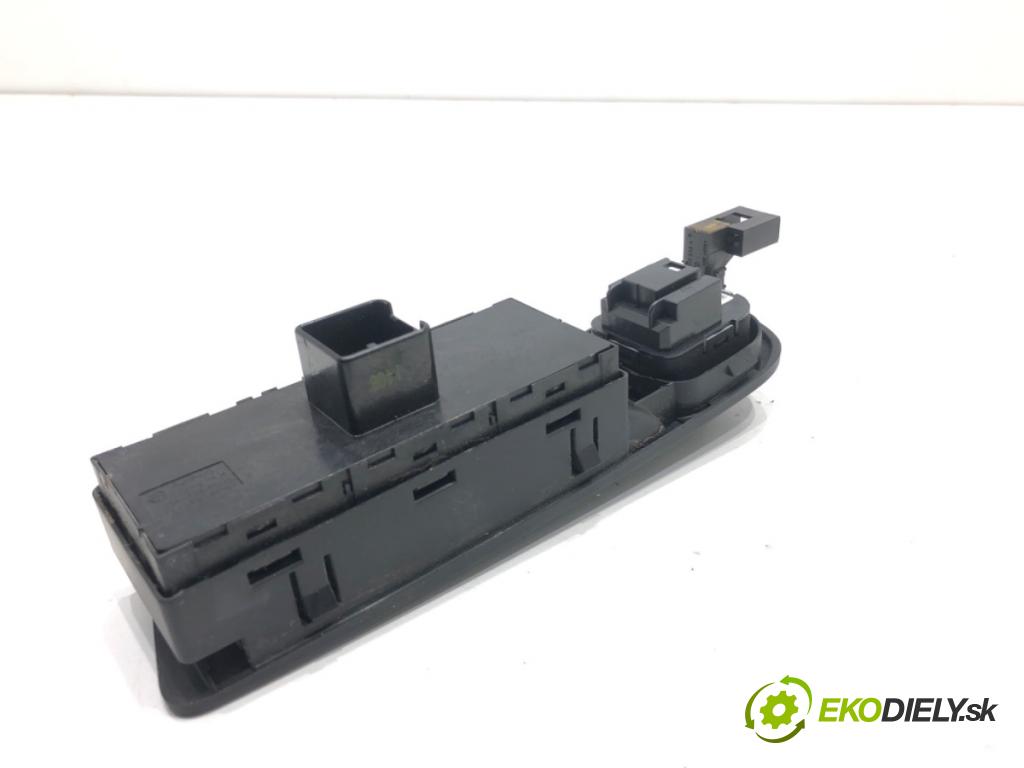 VW TIGUAN SUV 2008 103 kW 2.0 TDI 4motion 1968 Prepínač okien 1K4959857B (Prepínacie páčky pod volantom)