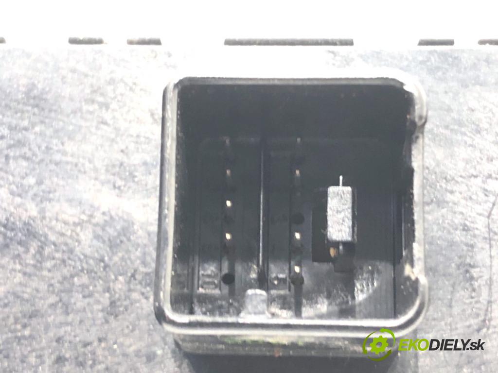 VW TIGUAN SUV 2008 103 kW 2.0 TDI 4motion 1968 Prepínač okien 1K4959857B (Prepínacie páčky pod volantom)