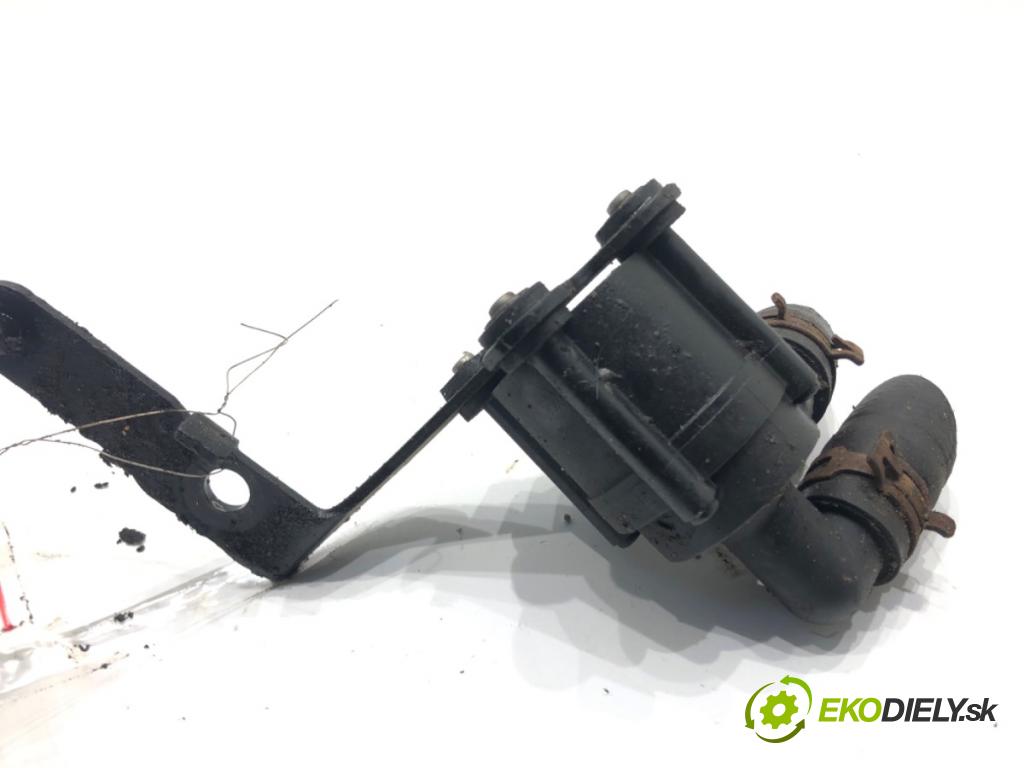 VW TIGUAN SUV 2008 103 kW 2.0 TDI 4motion 1968 DALŠÍ: pumpa vody 5N0121093A (Vodní pumpa)