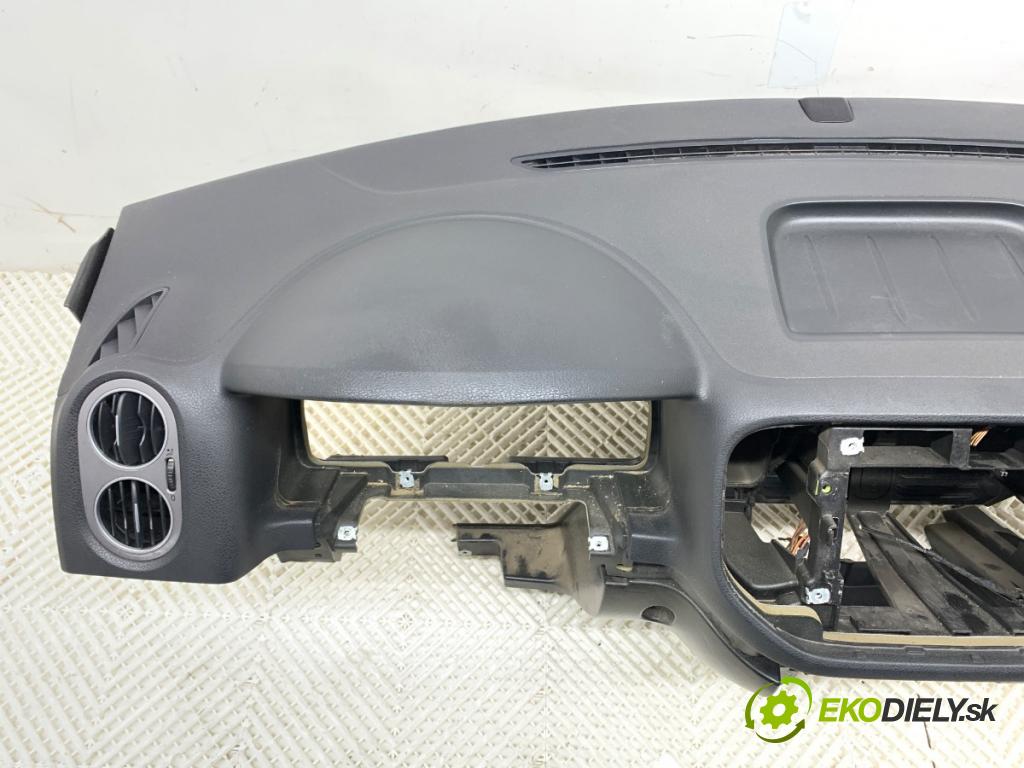 VW TIGUAN SUV 2008 103 kW 2.0 TDI 4motion 1968 Palubná doska silentbloku 5N1858295