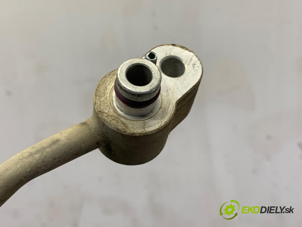 VW TIGUAN SUV 2008 103 kW 2.0 TDI 4motion 1968 rúrka klimatizace 5N0820741B (Trubka klimatizace)