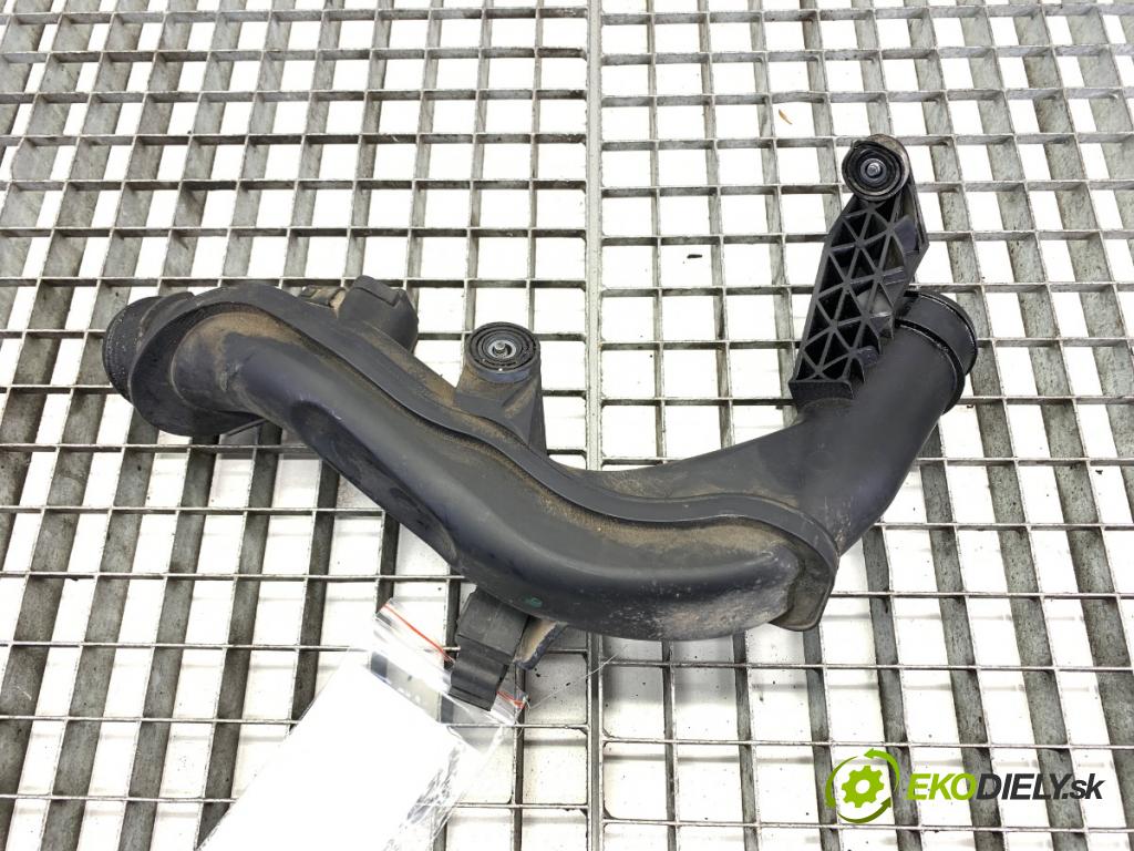 VW TIGUAN SUV 2008 103 kW 2.0 TDI 4motion 1968 Rúra vzduchu 5N0145770A