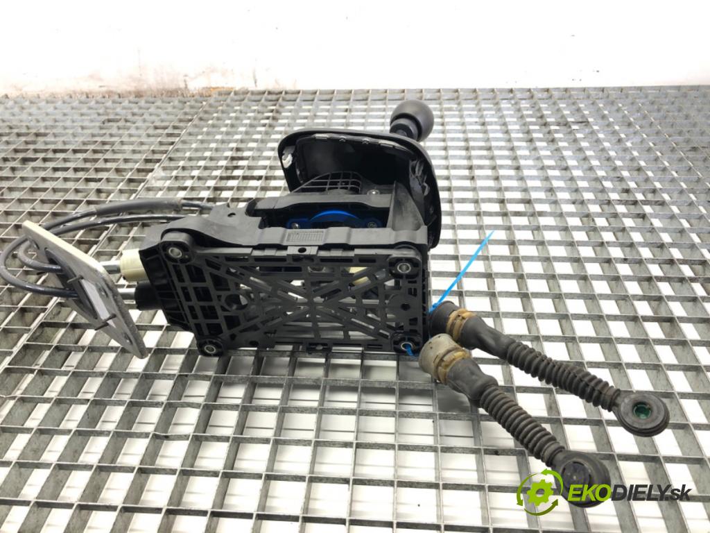 FIAT TIPO sedan 2021 70 kW 1.4 (356SXA1B) 1368 Kulisa 00502963750 (Rýchlostná páka (kulisa))