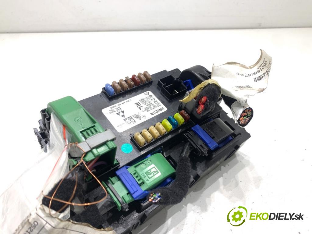 FIAT TIPO sedan 2021 70 kW 1.4 (356SXA1B) 1368 modul BSI 00521977270 (Pojistková skříňka)